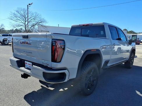 New 2026 GMC Sierra 2500 AT4 w/ AT4 Premium Plus Package image 7