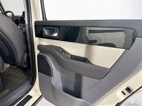 New 2025 INEOS Grenadier Fieldmaster Edition image 46