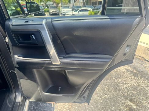 Used 2012 Toyota 4Runner Limited AWD/4WD image 40