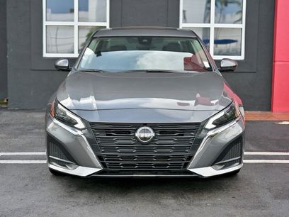 Used 2023 Nissan Altima 2.5 SL