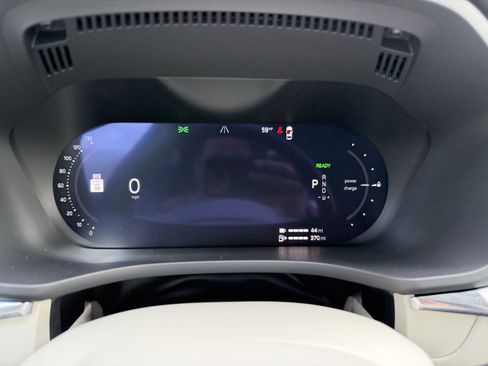 New 2026 Volvo XC60 T8 Ultra w/ Protection Package Premier image 31