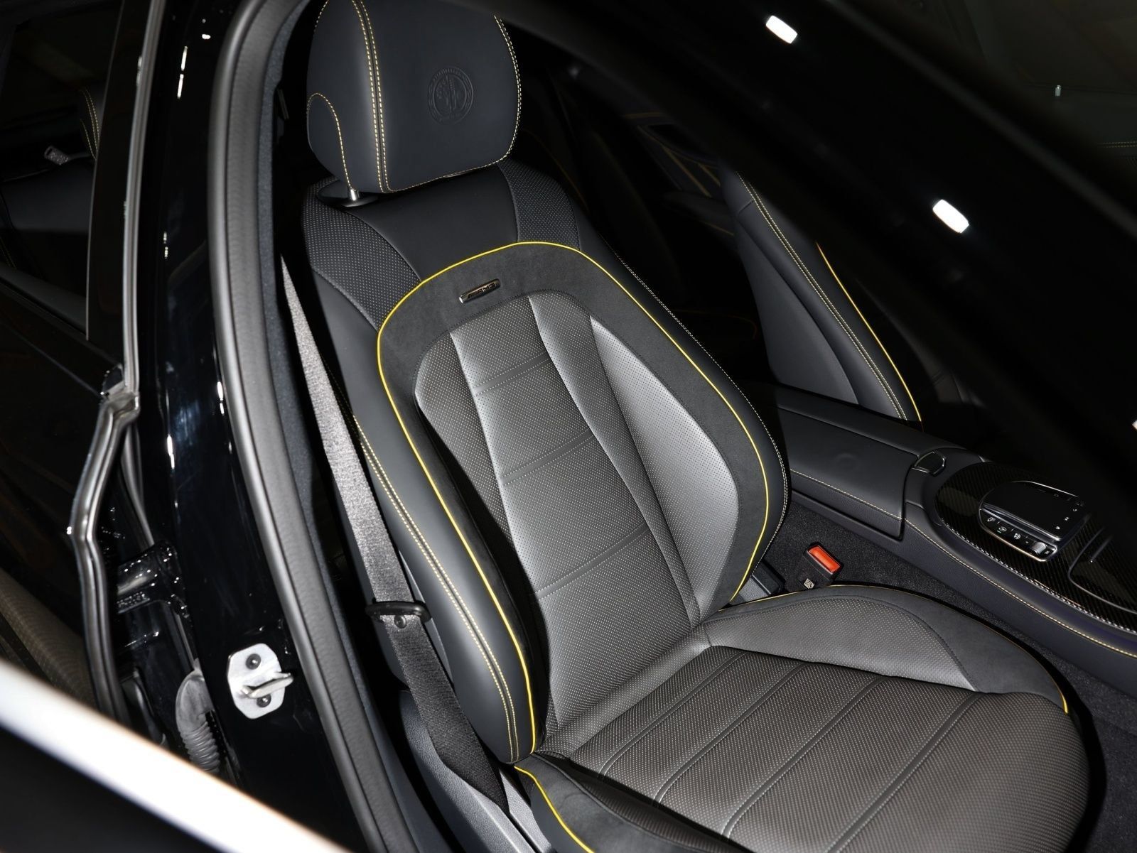Used 2023 Mercedes-Benz E 63 AMG S image 33