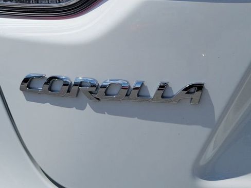 Used 2026 Toyota Corolla LE FWD image 7