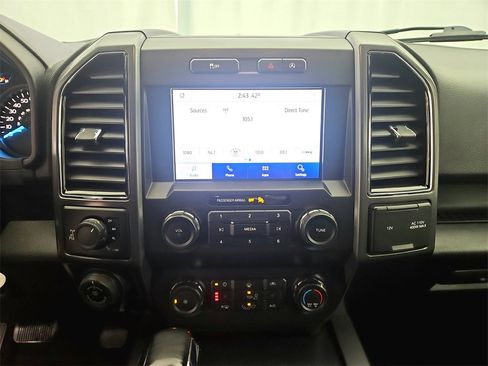 Used 2020 Ford F150 XLT w/ Equipment Group 302A Luxury image 15