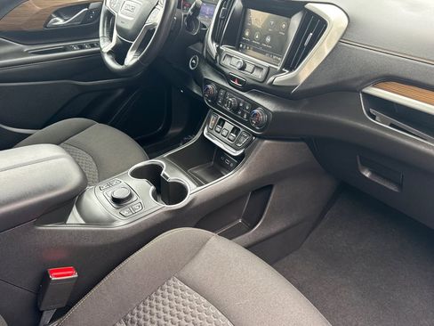 Used 2019 GMC Terrain SLE w/ Driver Convenience Package FWD image 19