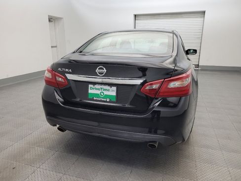 Used 2018 Nissan Altima 2.5 S w/ S Convenience Package FWD image 7
