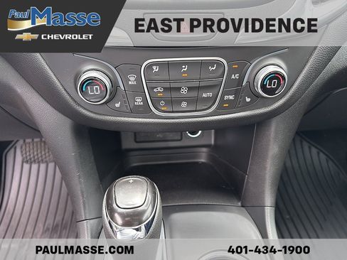 Used 2020 Chevrolet Equinox LT AWD/4WD image 13