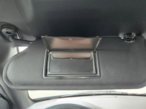 Used 2013 Chrysler 200 S FWD image 24