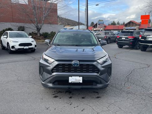 Used 2024 Toyota RAV4 LE image 10