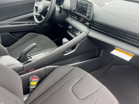 New 2026 Hyundai Elantra Sport FWD image 14