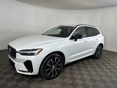 Used 2025 Volvo XC60 B5 Plus w/ Protection Package Premier image 7