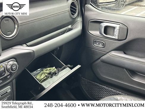 Used 2022 Jeep Gladiator Overland AWD/4WD image 37