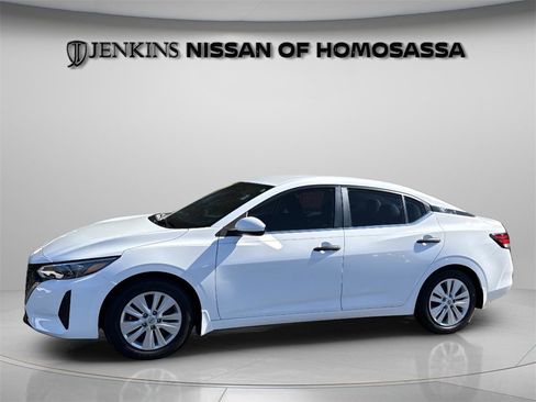 Certified 2025 Nissan Sentra S image 15