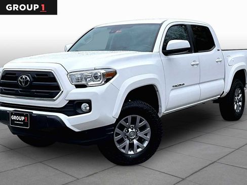 Used 2019 Toyota Tacoma SR5 AWD/4WD image 1