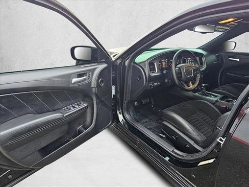 Used 2021 Dodge Charger Scat Pack w/ Daytona Edition Group image 18