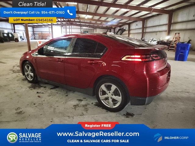 Used 2014 Chevrolet Volt Premium w/ Premium Trim Package FWD image 3