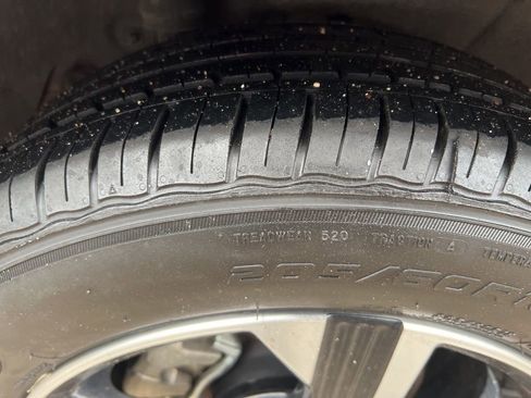 Certified 2024 Nissan Sentra SV image 38