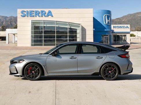New 2026 Honda Civic Type R image 2
