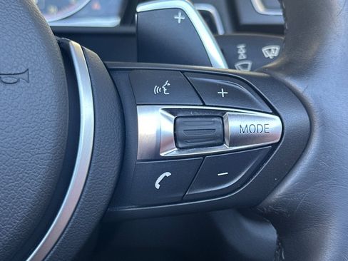 Used 2015 BMW M235i Convertible RWD image 32