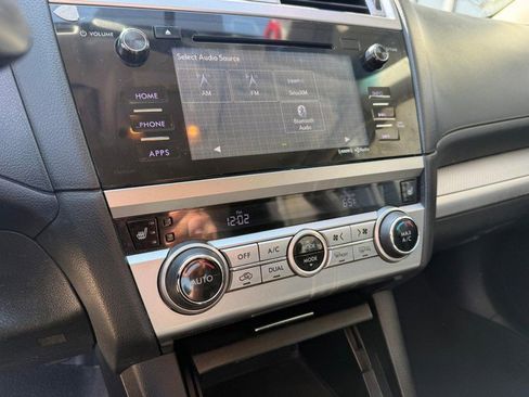 Used 2016 Subaru Legacy 2.5i Premium image 26