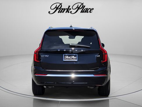 New 2026 Volvo XC90 T8 Ultra w/ Protection Package Premier AWD/4WD image 4