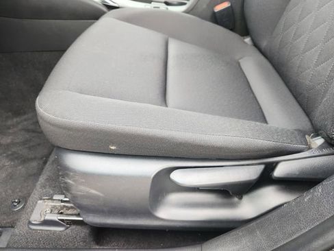 Used 2024 Toyota Corolla LE image 18