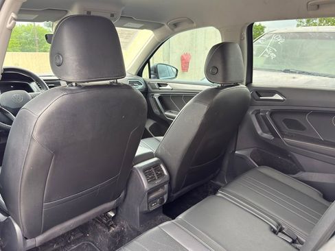 Used 2023 Volkswagen Tiguan SE image 25