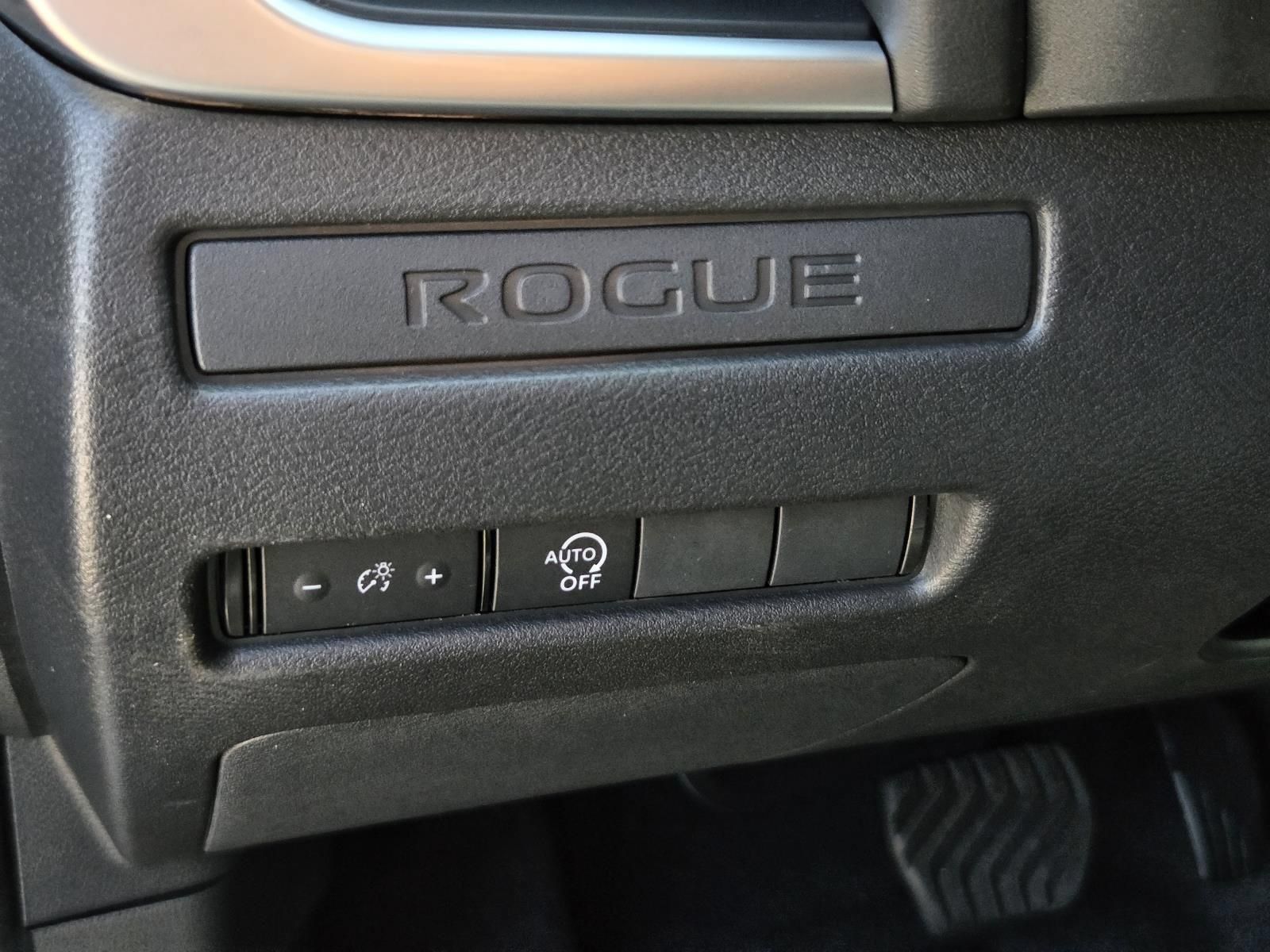 New 2026 Nissan Rogue S FWD image 18
