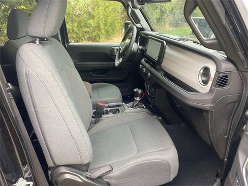 Used 2024 Jeep Wrangler Sahara w/ Technology Group image 37