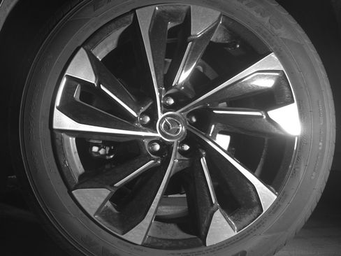 Used 2025 MAZDA CX-50 2.5 Hybrid w/ Premium Plus Pkg image 12