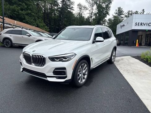 Used 2023 BMW X5 xDrive40i w/ Premium Package AWD/4WD image 16