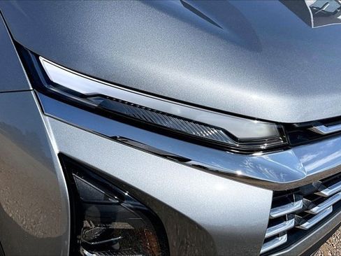 Used 2026 Chevrolet Equinox LT AWD/4WD image 29