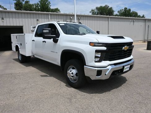 New 2026 Chevrolet Silverado 3500 W/T w/ WT Convenience Package AWD/4WD image 3