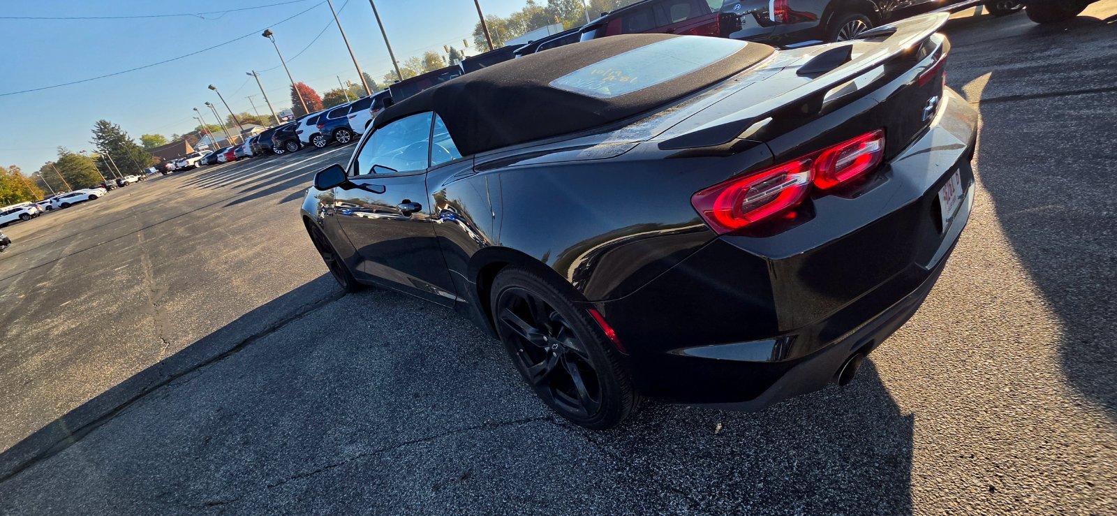 Used 2020 Chevrolet Camaro LT RWD image 6