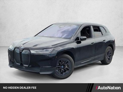 Used 2024 BMW iX xDrive50 AWD/4WD image 1
