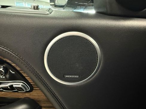 Used 2018 Land Rover Range Rover HSE image 22