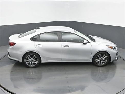 Used 2019 Kia Forte S image 43