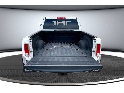 Used 2015 RAM 3500 Laramie AWD/4WD image 39