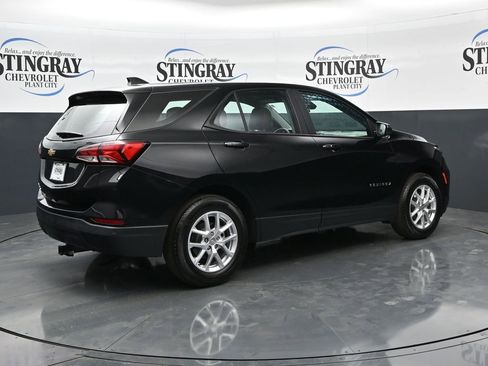 Used 2024 Chevrolet Equinox LS w/ Driver Confidence II Package FWD image 7