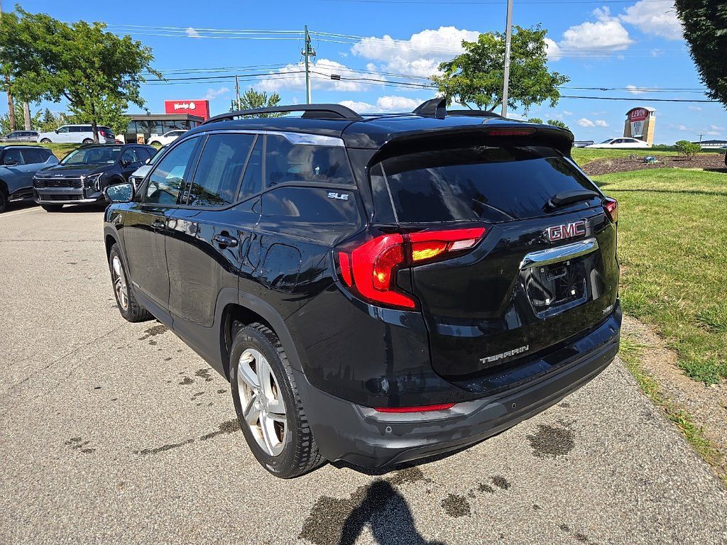 Used 2020 GMC Terrain SLE w/ Driver Convenience Package AWD/4WD image 10