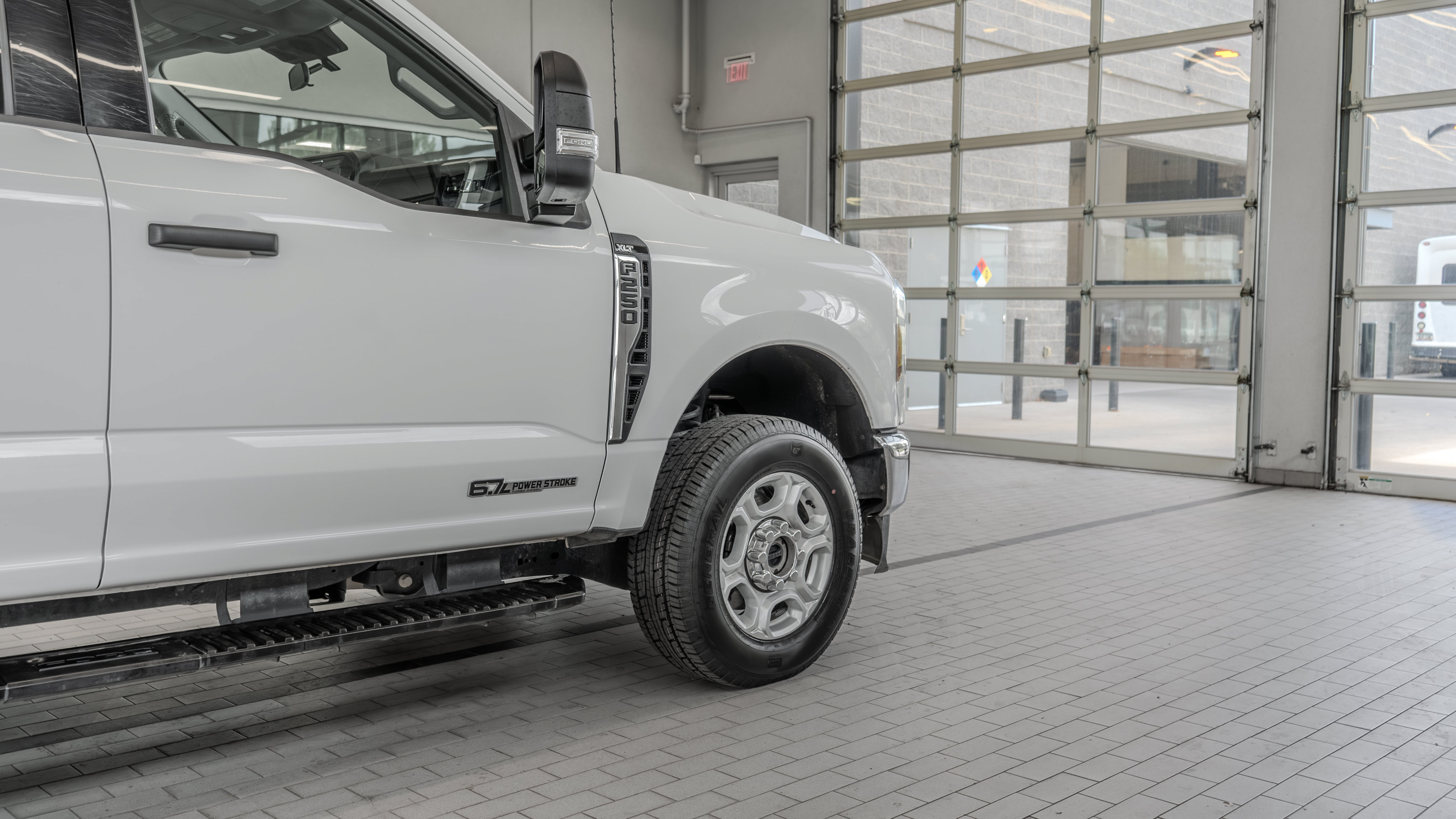Used 2025 Ford F250 XLT AWD/4WD image 30