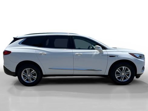 Used 2018 Buick Enclave Essence FWD image 6