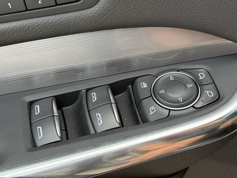 Used 2024 Cadillac XT4 Premium Luxury FWD image 28