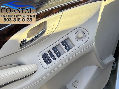 Used 2015 Buick LaCrosse Leather FWD image 7