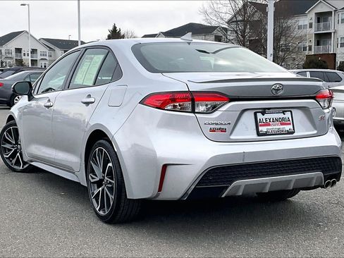 Used 2020 Toyota Corolla SE w/ Carpet Mat Package (TMS) image 11