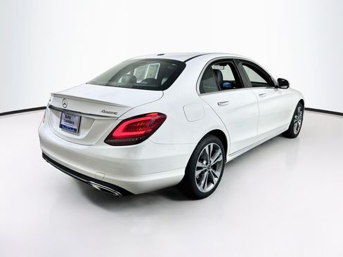 Used 2019 Mercedes-Benz C 300 4MATIC Sedan image 5
