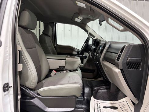 Used 2018 Ford F250 XL w/ Power Equipment Group AWD/4WD image 12