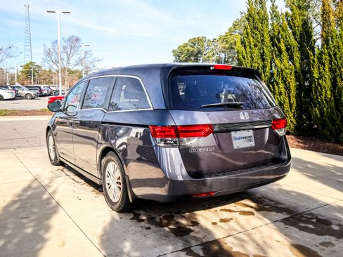 Used 2016 Honda Odyssey LX image 9