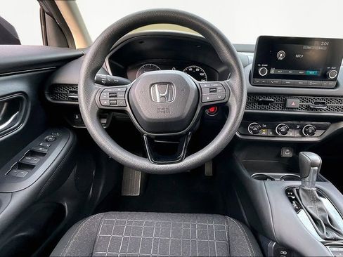 Certified 2025 Honda HR-V LX image 8