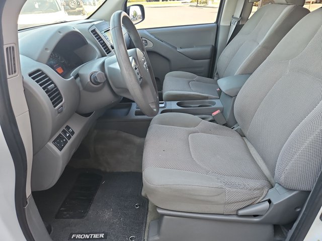 Used 2018 Nissan Frontier SV AWD/4WD image 21